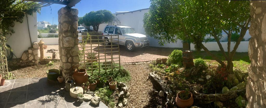 Guest House Karibu In Paternoster Exterior foto